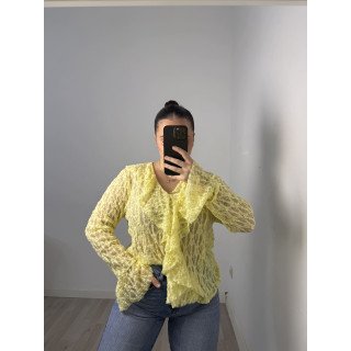 CAMISETA ENCAJE VOLANTE AMARILLA